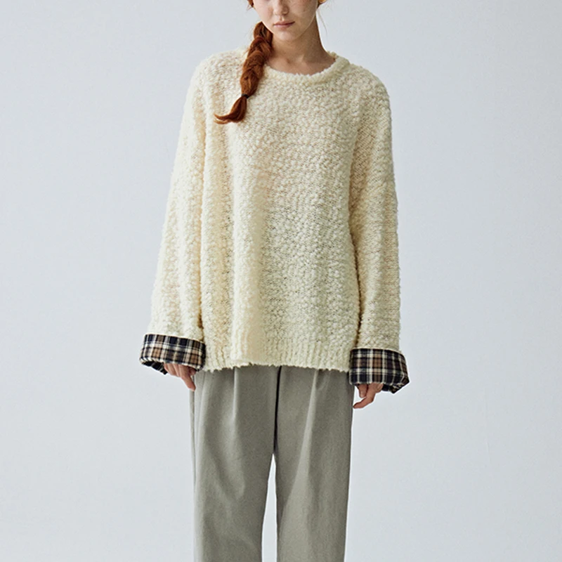 Luxury O Neck Pullover Beige Oversized Hand Knitted Wool Sweaters Women