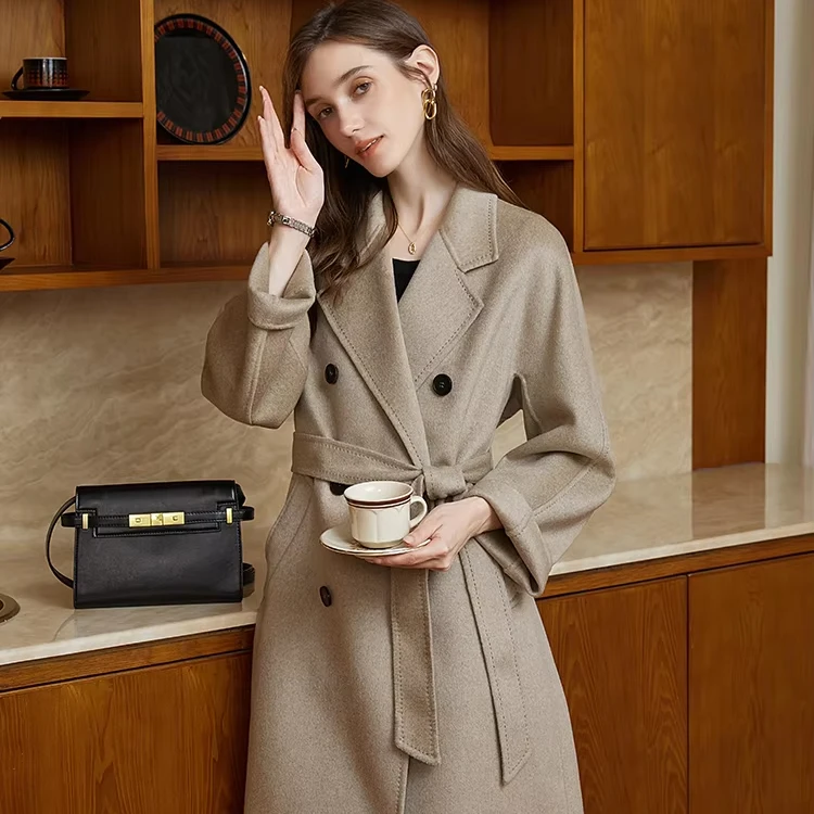 High-quality Cashmere Fabric and High-quality Buffalo Horn Buttons. High-end Luxury