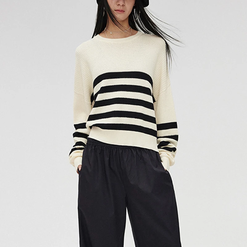 Long Sleeve Pullover Stripe Pattern Knitted Cotton Sweater Women