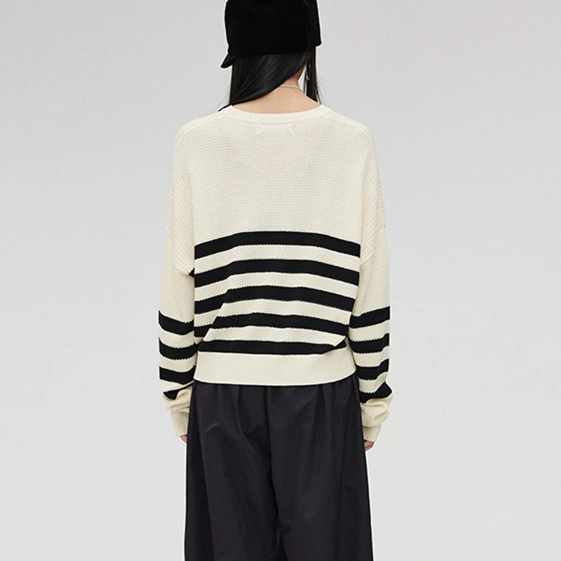 Long Sleeve Pullover Stripe Pattern Knitted Cotton Sweater Women