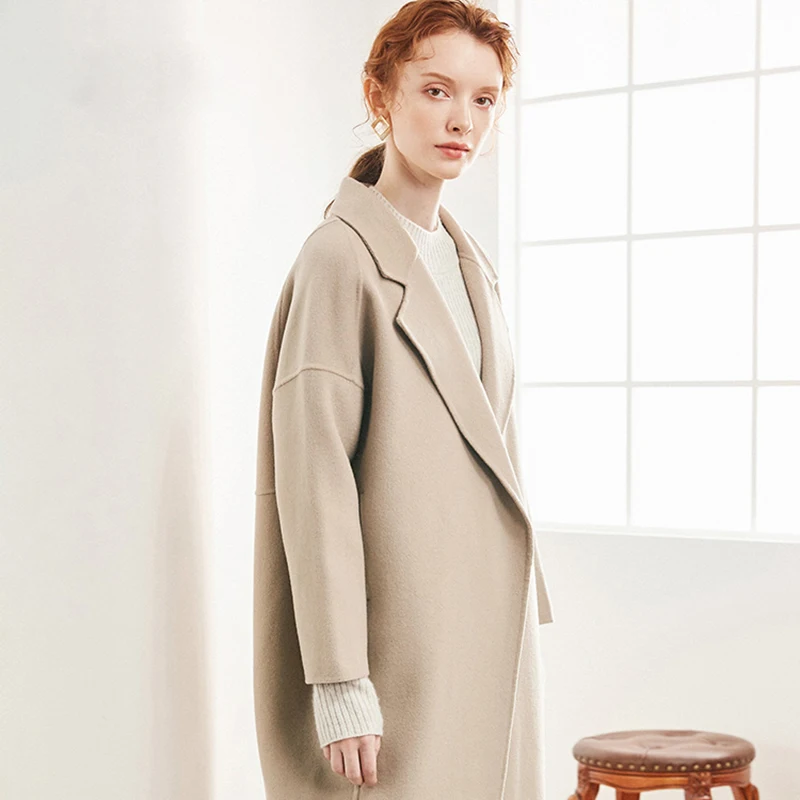 High-end Women’s Wool Coats Handmade Coats Regular Sleeve Women’s Wool and Blend Coats Hand Sewn Concealed
