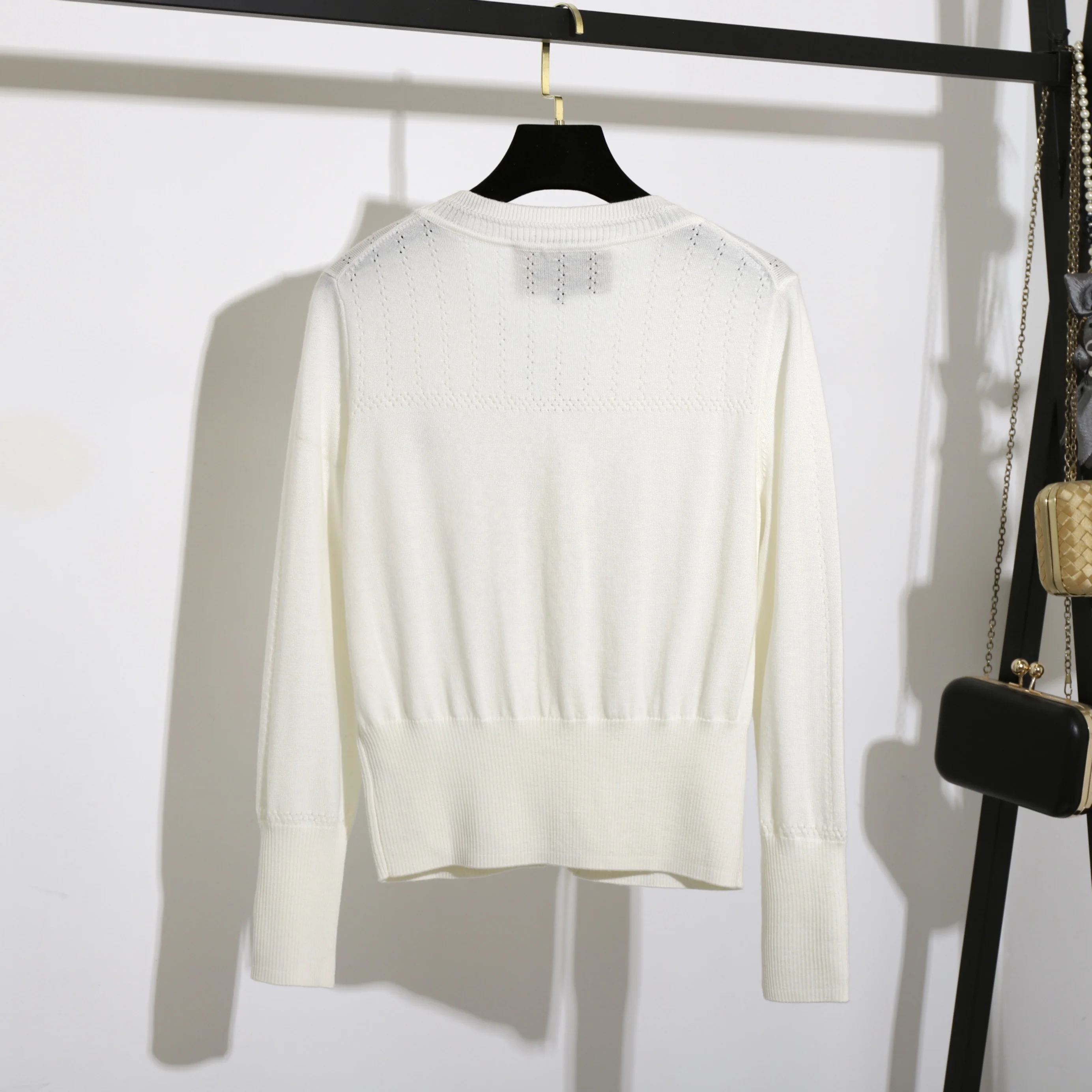 Single Breasted V Neck Cropped 100% Wool Knitted Cardigan Sweater for Women